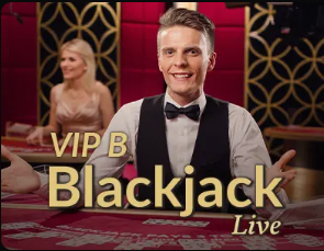 北青：国际级裁判王迪执法U19国青，有助于发现问题适应尺度